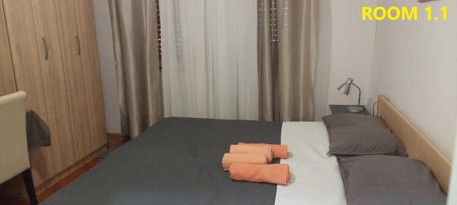 Guest House Lovric 波雷奇 外观 照片